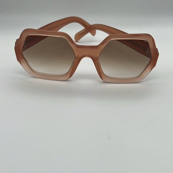New Celine sunglasses with case - Picture 3 of 3